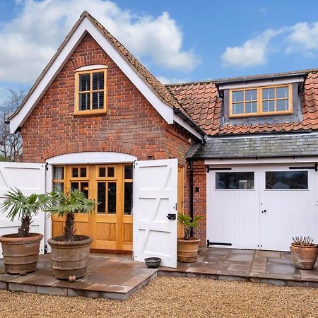Church Farm Lodge أُلدبيرا المظهر الخارجي الصورة